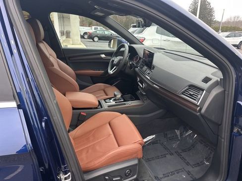 Used 2024 Audi Q5 2.0T Premium image 17