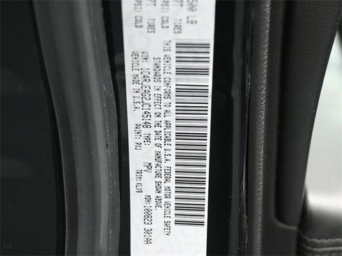 Used 2018 Jeep Grand Cherokee Altitude image 18