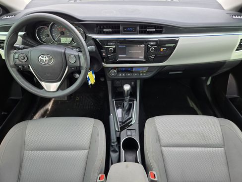 Used 2015 Toyota Corolla LE image 8