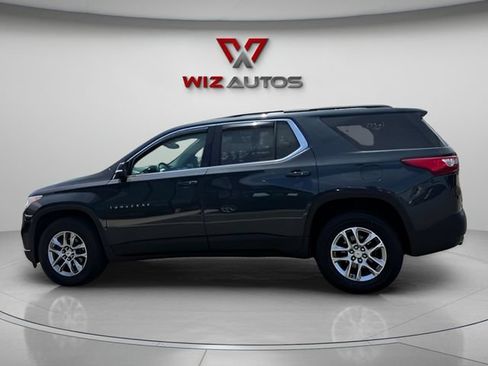 Used 2021 Chevrolet Traverse LT AWD/4WD image 2