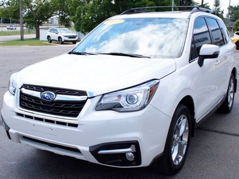 Used 2017 Subaru Forester 2.5i Touring AWD/4WD image 9