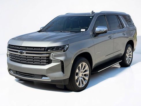 Used 2023 Chevrolet Tahoe Premier w/ Advanced Technology Package RWD image 4