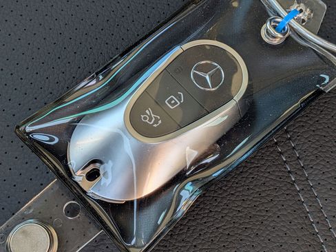 New 2026 Mercedes-Benz C 300 4MATIC Sedan image 35