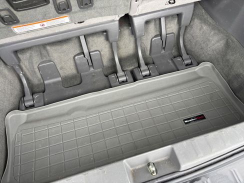 Used 2016 Toyota Sienna XLE Premium FWD image 43