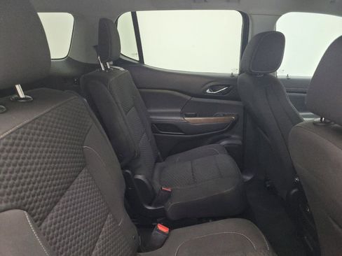 Used 2019 GMC Acadia SLE FWD image 19