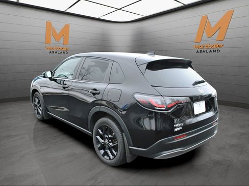 Certified 2024 Honda HR-V Sport image 2