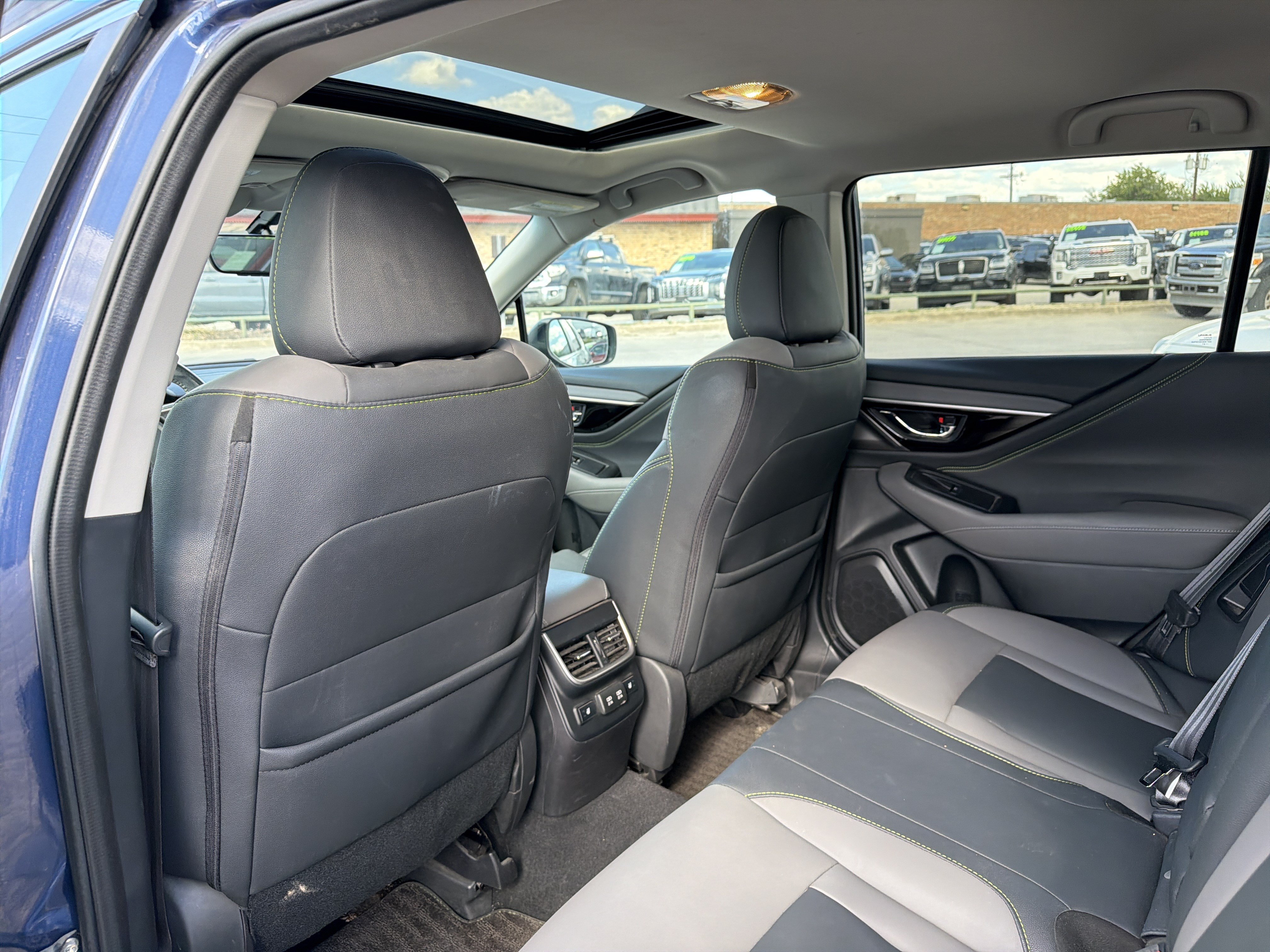 Used 2021 Subaru Outback Onyx Edition XT AWD/4WD image 26