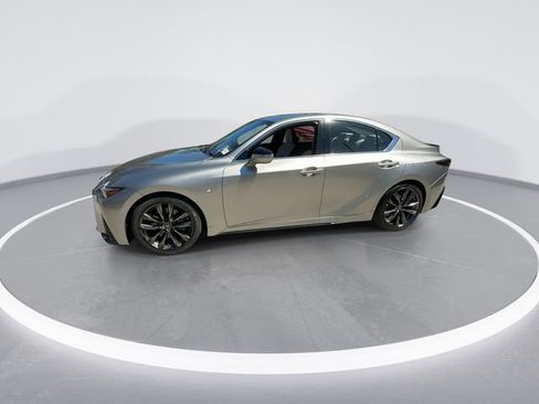 Used 2022 Lexus IS 350 F Sport image 4