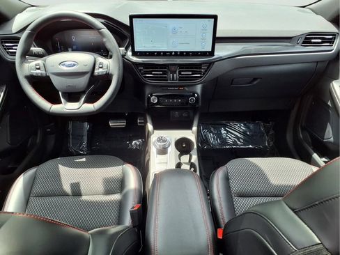 Used 2024 Ford Escape ST-Line w/ Tech Pack #1 AWD/4WD image 11