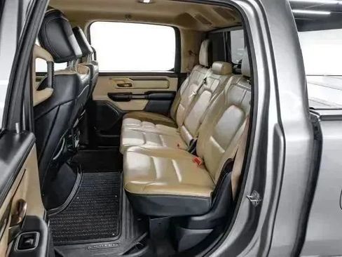 Used 2019 RAM 1500 Limited w/ Advanced Safety Group AWD/4WD image 46