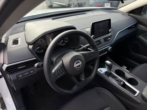 New 2025 Nissan Altima 2.5 S image 15