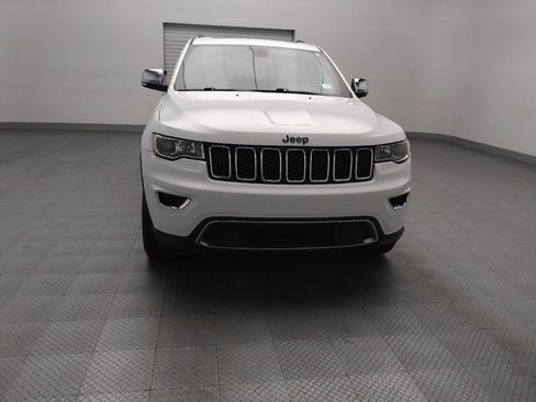 Used 2022 Jeep Grand Cherokee Limited image 14
