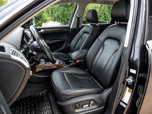 Used 2015 Audi Q5 2.0T Premium Plus AWD/4WD image 28