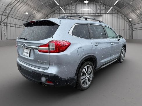 Used 2021 Subaru Ascent Limited w/ Technology Package image 5