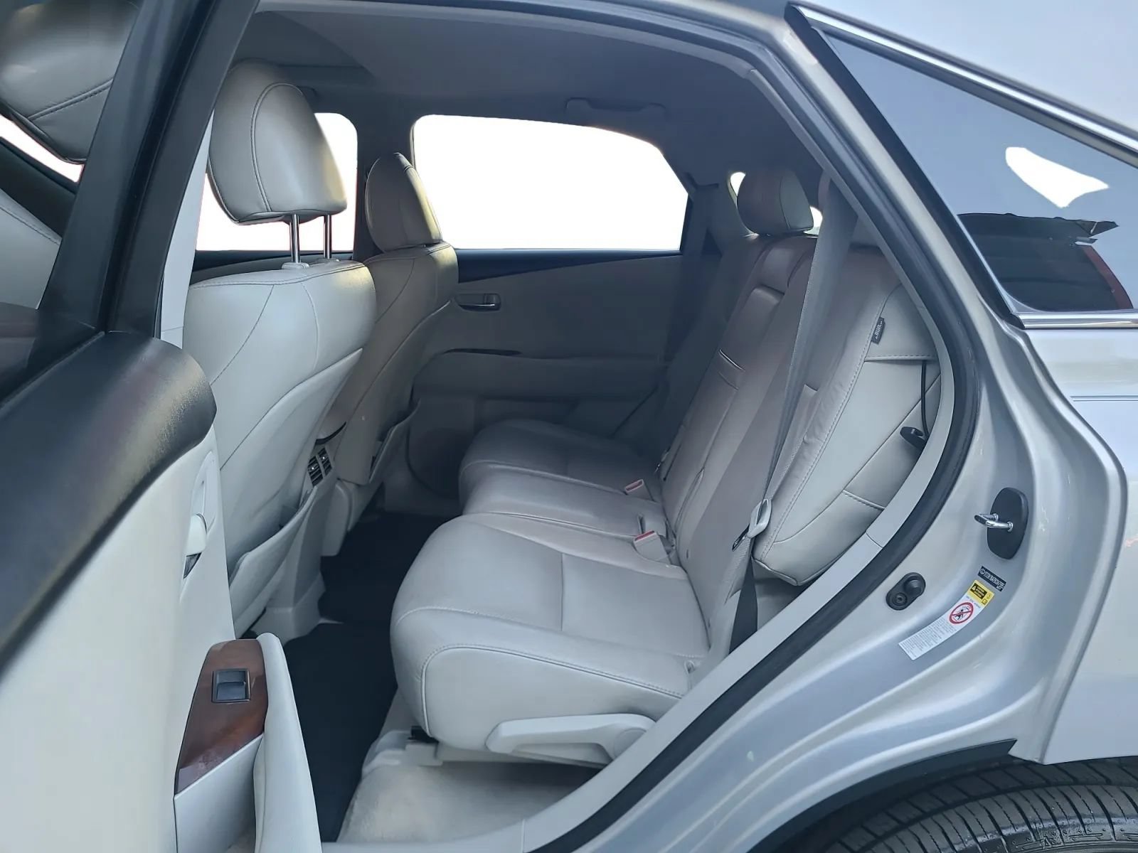 Used 2011 Lexus RX 350 2WD w/ Premium Pkg image 19
