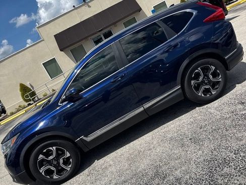Used 2018 Honda CR-V Touring image 5