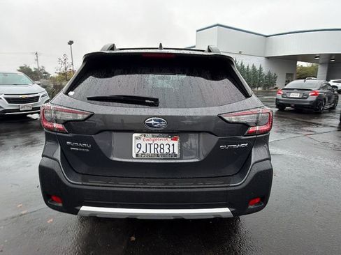 Used 2024 Subaru Outback Limited image 5