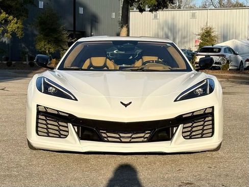 Used 2024 Chevrolet Corvette Z06 image 8