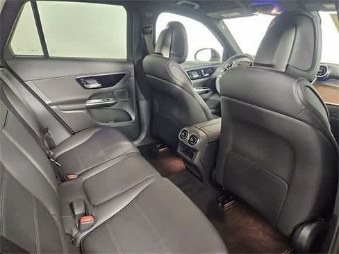 Certified 2025 Mercedes-Benz GLC 300 4MATIC image 39