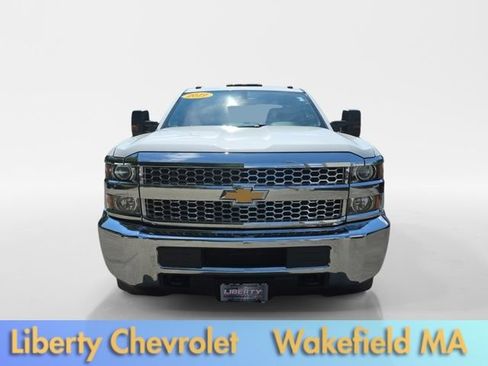 Used 2019 Chevrolet Silverado 2500 W/T AWD/4WD image 2