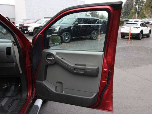 Used 2013 Nissan Xterra S w/ Value Package image 20