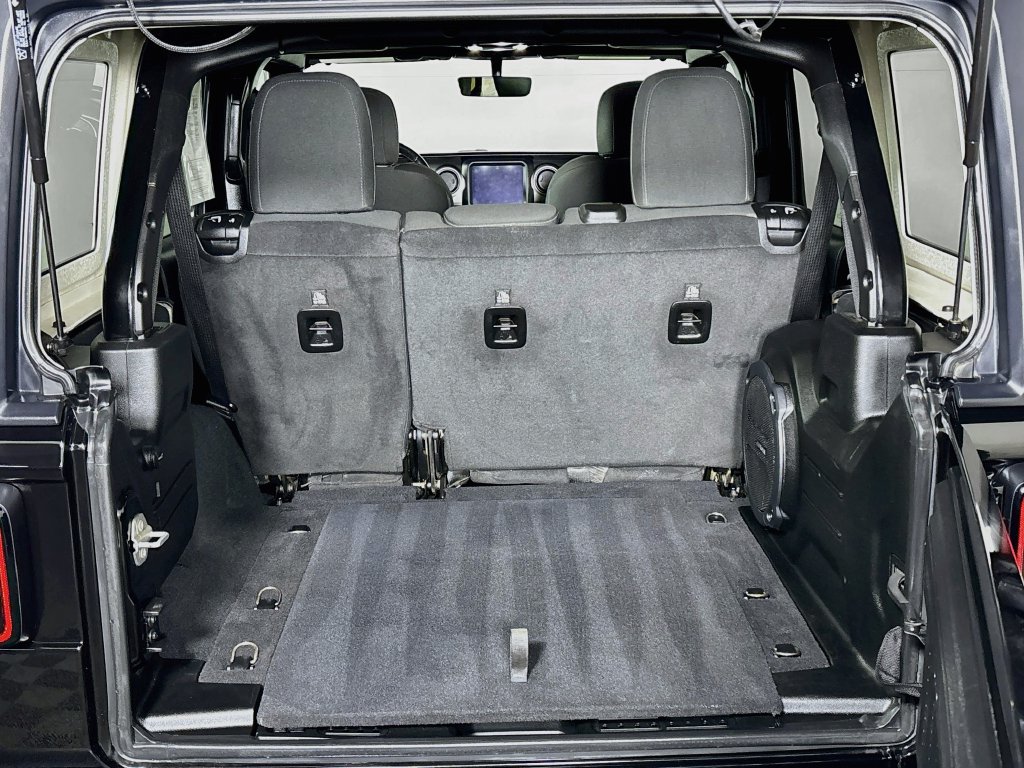 Used 2022 Jeep Wrangler Unlimited Sport AWD/4WD image 20
