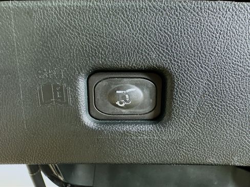 Used 2019 Lincoln Nautilus Reserve w/ Ultimate Package image 44