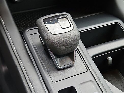 Certified 2023 Nissan Pathfinder S image 16