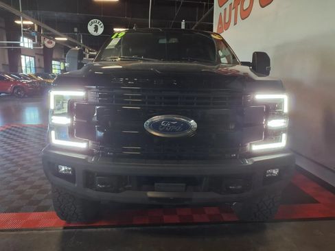Used 2019 Ford F250 Lariat w/ Lariat Value Package AWD/4WD image 2