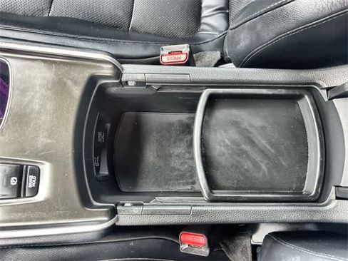 Certified 2018 Honda Accord Touring image 27