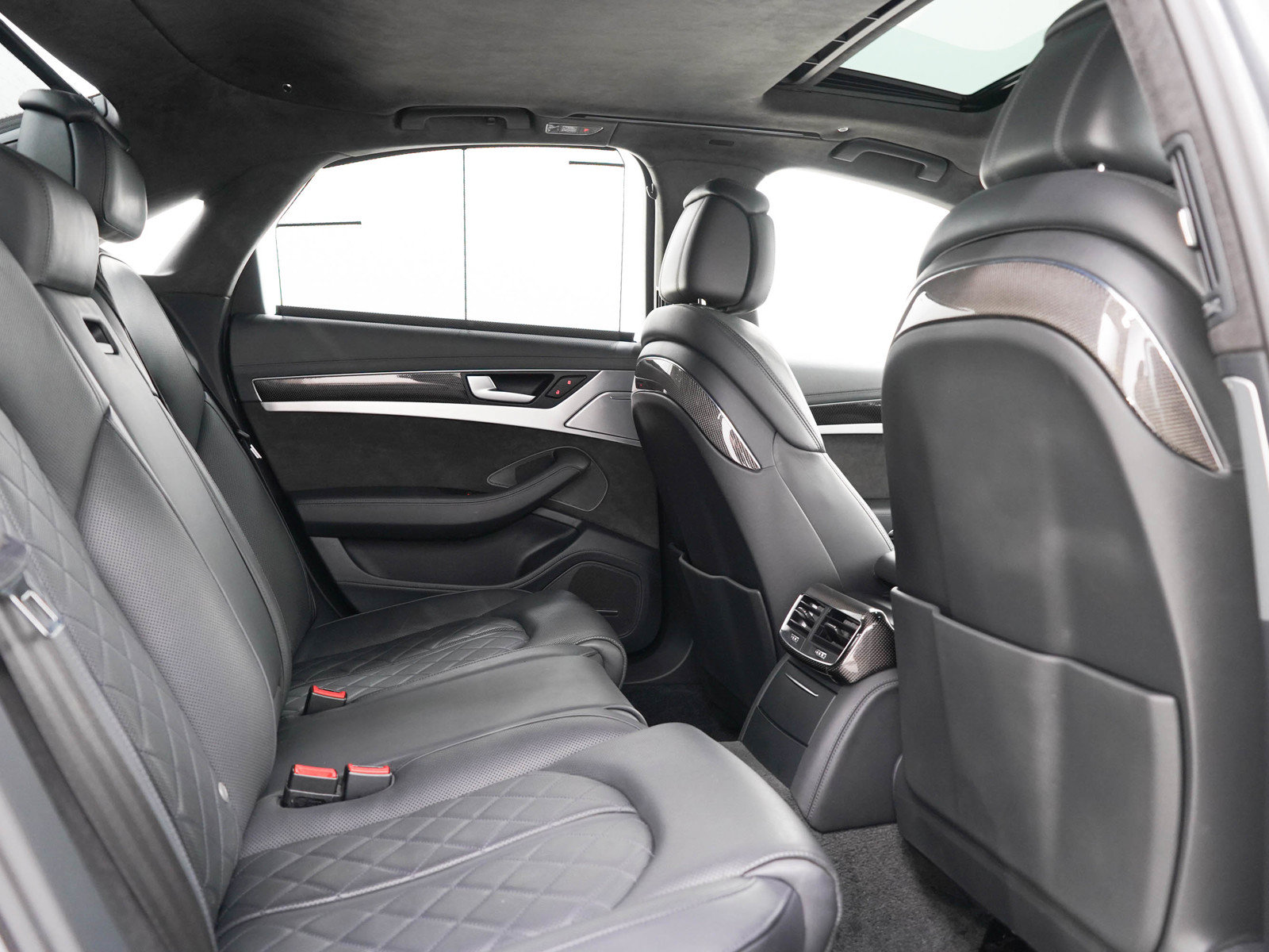 Used 2015 Audi S8 w/ Full Leather Package AWD/4WD image 12