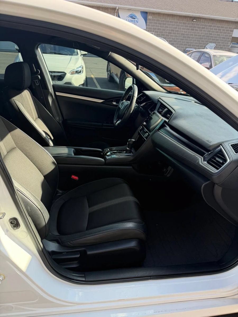 Used 2020 Honda Civic Sport image 13