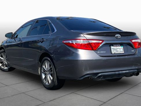 Used 2016 Toyota Camry SE FWD image 11