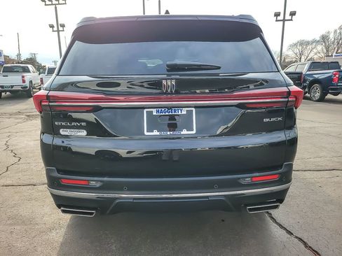 Certified 2025 Buick Enclave Preferred image 5