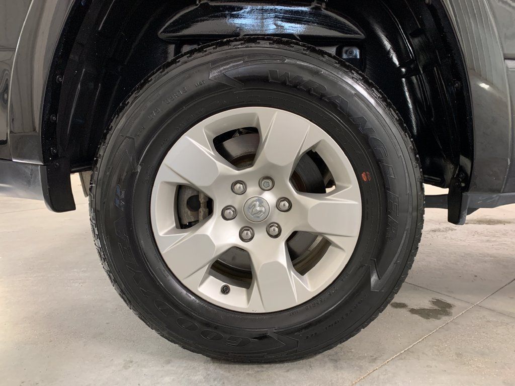 Used 2025 RAM 1500 Big Horn AWD/4WD image 10
