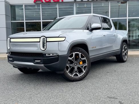 Used 2023 Rivian R1T Launch Edition AWD/4WD image 2