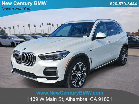 Certified 2023 BMW X5 xDrive45e w/ Parking Assistance Package image 1