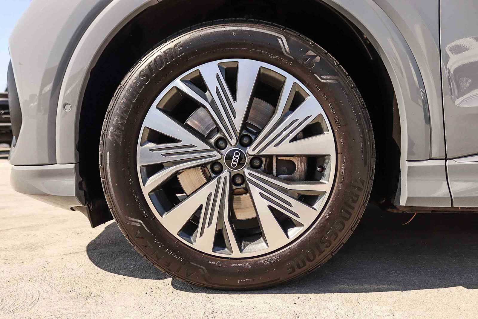 Used 2023 Audi Q4 e-tron Premium Plus w/ Premium Plus RWD image 14