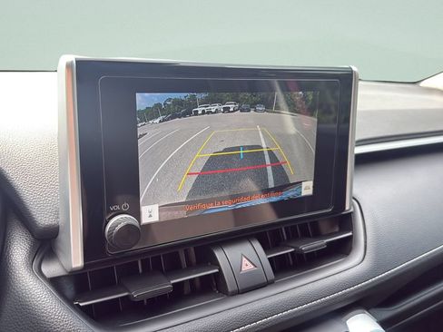 Certified 2025 Toyota RAV4 LE FWD image 17