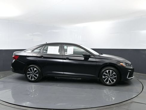 Used 2025 Volkswagen Jetta S FWD image 4