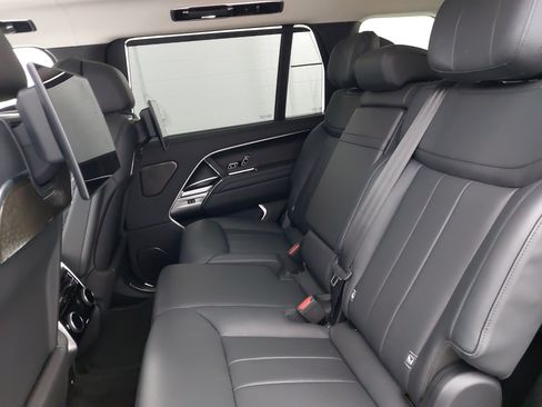 Used 2023 Land Rover Range Rover Long Wheelbase Autobiography AWD/4WD image 18