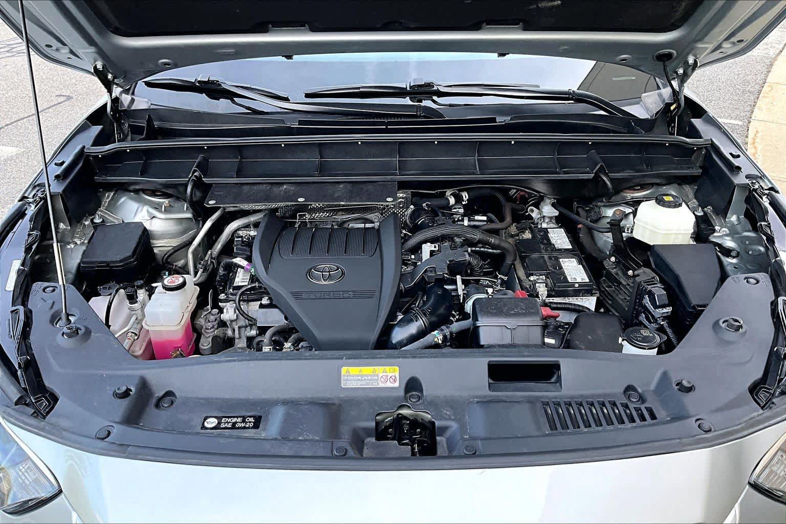 Used 2023 Toyota Highlander L FWD image 29