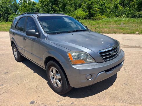 Used 2007 Kia Sorento 2WD image 4