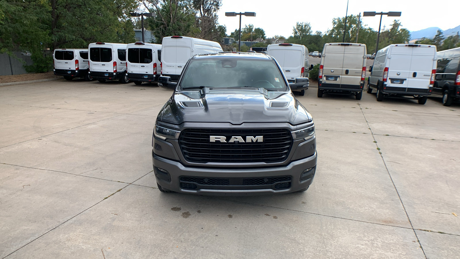 Used 2026 RAM 1500 Laramie w/ Sport Appearance Package AWD/4WD image 8