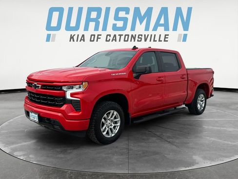 Used 2022 Chevrolet Silverado 1500 RST image 2