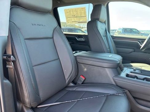 New 2026 GMC Sierra 2500 Denali w/ Denali Reserve Package AWD/4WD image 25