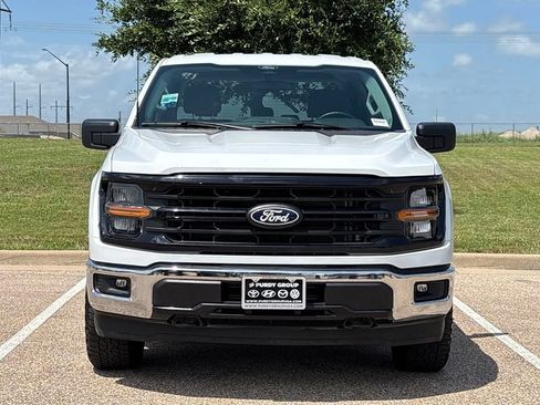 Used 2025 Ford F150 XLT w/ Equipment Group 301A Standard AWD/4WD image 3