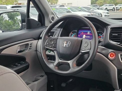Used 2019 Honda Pilot EX-L image 3