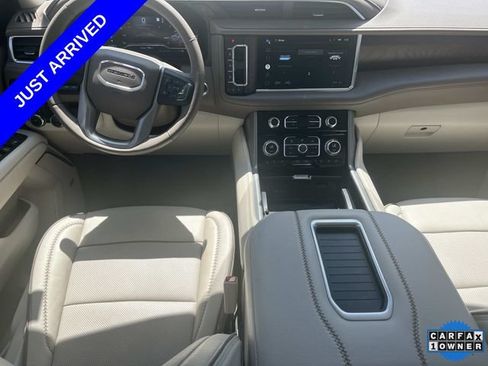Used 2022 GMC Yukon Denali w/ Denali Premium Package AWD/4WD image 14