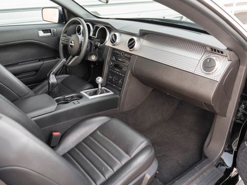 Used 2008 Ford Mustang GT Premium RWD image 23